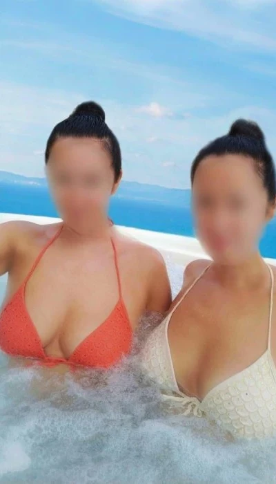 Anastasia & Sofia "duo with girl"
