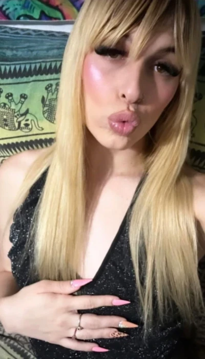 Chloe