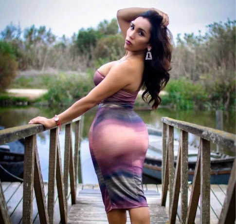 Ambar Latina