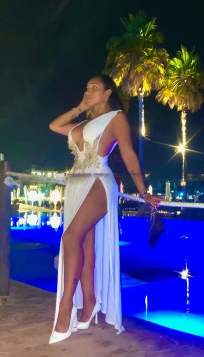 Ambar Latina