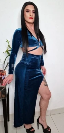 Veronica Ts