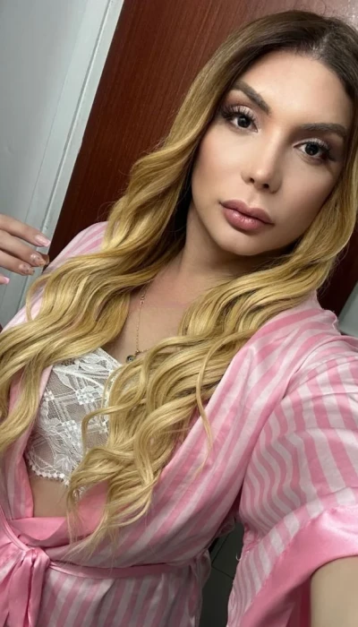 Valentina Smith