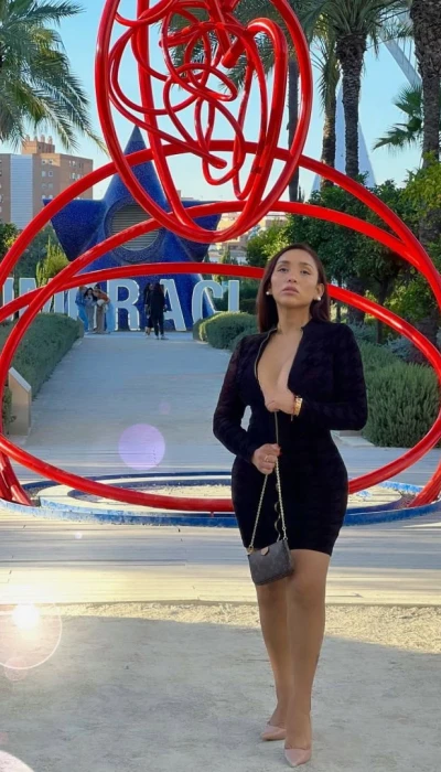 Ambar Latina