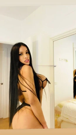 Alexandra Hernandez